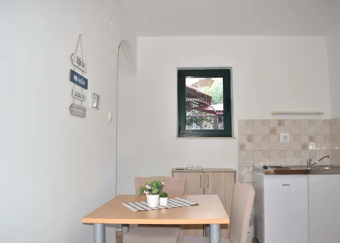 Apartment Twin Split